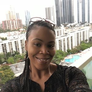 Meet your Posher, Tonya